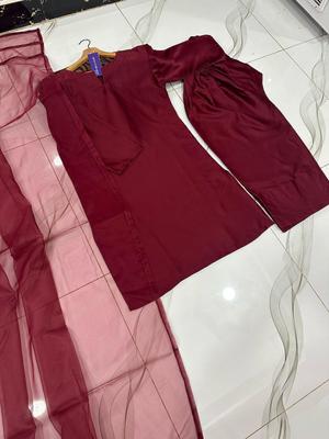 3 Pcs Women's Stitched Plain Suit - Raangli