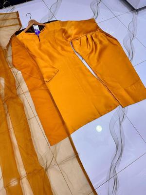 3 Pcs Women's Stitched Plain Suit - Raangli