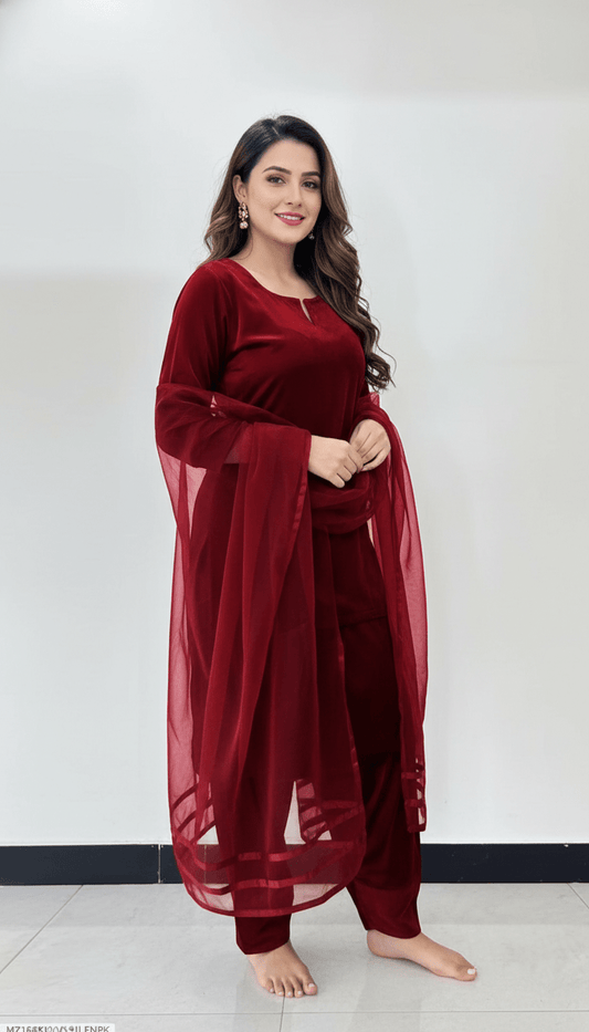 3 Pcs Women's Stitched Plain Suit - Raangli