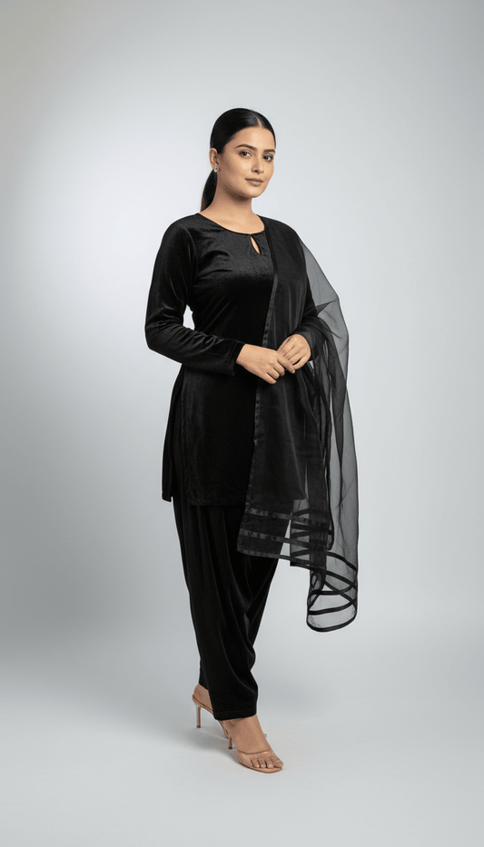 3 Pcs Women's Stitched Plain Suit - Raangli
